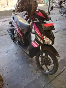 Jual vario cw masih bagus