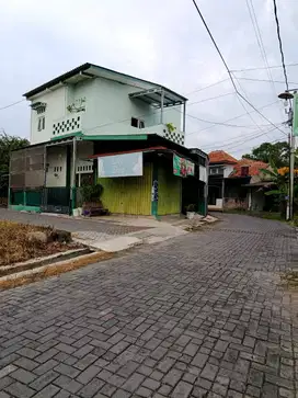 Jual rumah strategis di Semarang Timur