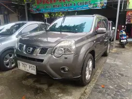 Nissan xtrail 2.5 st 2012