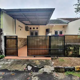 Dijual rumah siap huni di perumahan limus pratama regency