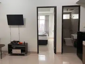 Jual Rugi Apartemen Klaska Residence Furnished 1BR Bukan Studio