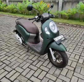 Honda Scoopy prestige tahun 2023