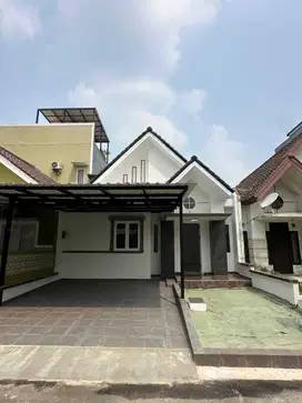 Rumah Cantik di Sutera Elok Alam Sutera Tangerang 1K90005T