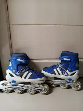 Sepatu roda anak laki dan perempuan