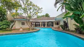 Dijual Rumah Mewah Siap Huni di Kawasan Elite Jl Bangka XIC