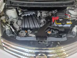 Nissan Livina 2012 Bensin