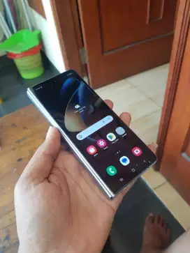 Samsung z fold 4