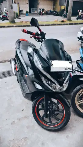 PCX 2018 Hitam Local