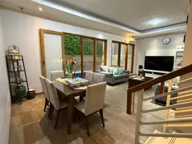 Dijual Rumah Cantik dlm cluster premium di Kebayoran Bintaro 16258Ad