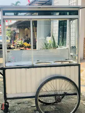 gerobak dorong untuk berjualan