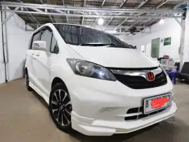 Dp 5 jt Honda Freed PSD 2010