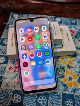 Jual cepat samsung Galaxy A16 5G Gold RAM 8GB/256GB