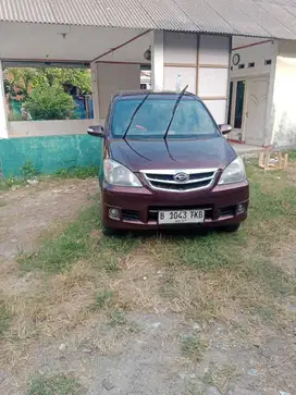 Dijual cepat Daihatsu Xenia Xi 1.3 Matic Tahun 2010