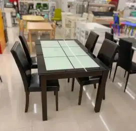 Set Meja Makan Kaca