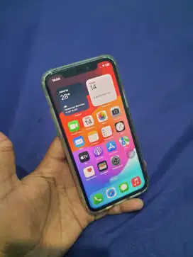 Iphone 11 pro 64 gb face id on