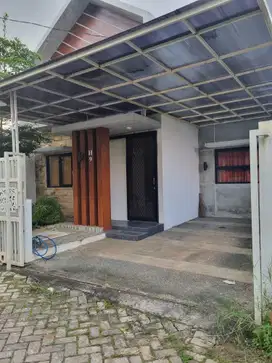 Dijual Rumah uk. 8x12m Di Perum. Pesanggrahan Kusuma Batu, Kota Batu