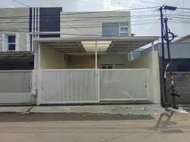 Jual Cepat Rumah Lux Minimalis di Jl.H.Achsan (Sayap Moh.Toha)