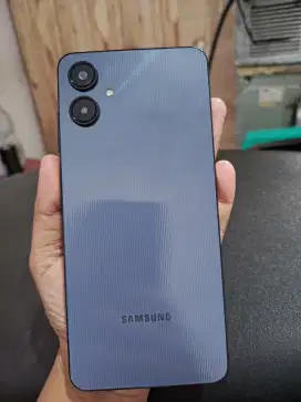 Samsung A06 4+4/128gb fullset mulus original