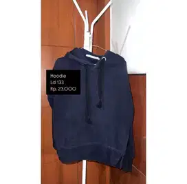 Thrifting baju bekas cewe