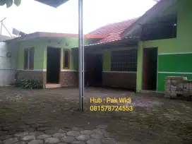 Kontrakan 4 kamar halaman luas aman dekat kampus UMY Alma Ata Unjani