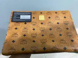 Tas MCM Original Preloved — Kulit Asli, Kondisi Bagus!