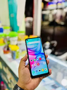 Infinix Hot 10 4/64 Unit Casan