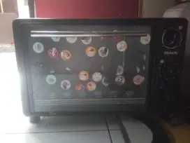 Oven Kue Listrik