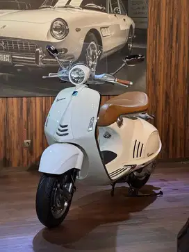 Vespa 946 2013 Km 30