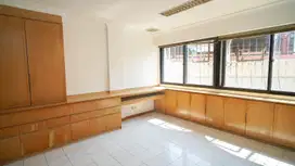 Rukan Gandeng 2 Bagus 494 m2 HGB Pangeran Jayakarta, Jakarta Pusat