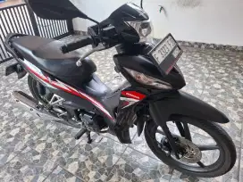 Pajak bln 12/2026, honda revo x 110 CW 2023 F- Bogor full orisinil new
