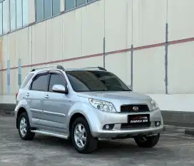 Daihatsu Terios TX Manual Tahun 2009 Warna Silver