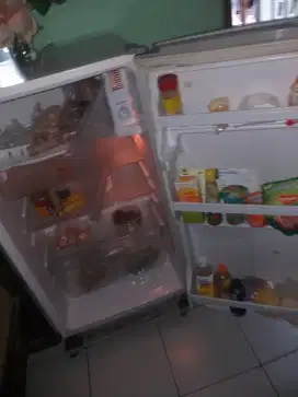 Kulkas 1 pntu sharp beku dngin normal lngkap free llmove