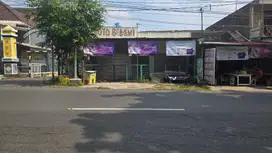 Ruang Usaha Strategis Dekat Solo Safari dan Kampus UNS Jebres Solo