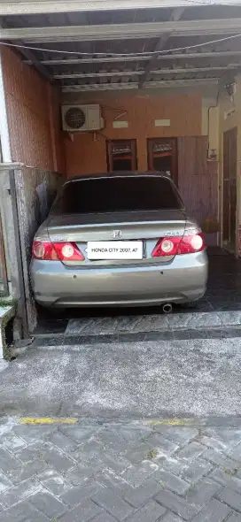 Bismillah jual mobil kesayangan, dijual utk kebutuhan hidup dan anak