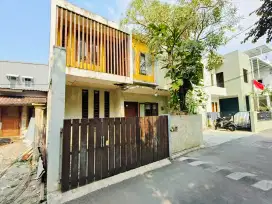 DIJUAL RUMAH 2 LANTAI DALAM KAVLING