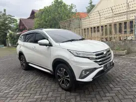 Daihatsu Terios R deluxe 2018.
