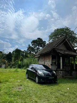 Toyota Yaris 2012 Bensin