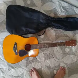Gitar Yamaha FG-Junior JR1