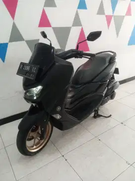 N max 2021 Hitam