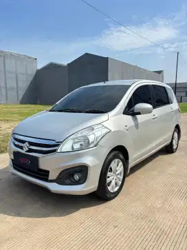 Mobil bekas Suzuki Ertiga GL manual 2017