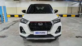 Daihatsu Rocky  1.0 R ADS Two Tone Bensin-AT 2021 Hitam