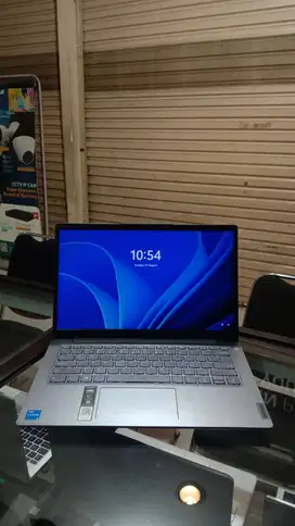 Lenovo Ideapad Slim 3-14IAU7 i5 125U RAM 8GB SSD 512GB M2 NVMe