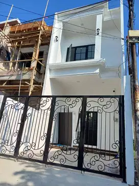 Jual Rumah Baru dikota harapan indah dekat Toll Cakung (C0640)