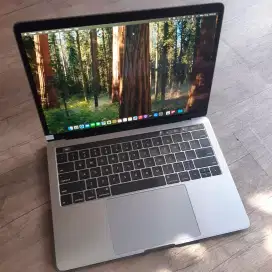 Macbook pro 2019 touchbar 13 inch ram 16gb ssd 512gb core i7 bisa cod