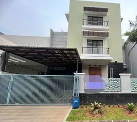 Dijual: Rumah Modern Minimalis Siap Huni di BSD City
