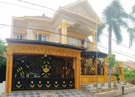 RUMAH MEWAH CLASSIC MURAH DI GAYUNGSARI TIMUR DEKAT MESJID AGUNG, TOL