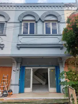 Ruko Santa Monika Dekat Tarakanita Gading Serpong