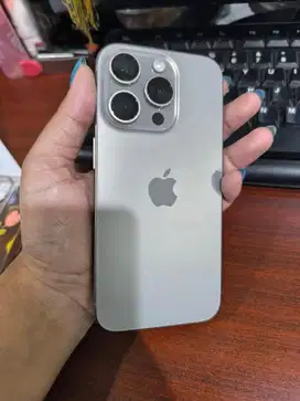 Iphone 15pro 128gb titanium garansi ibox