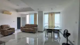 For Rent Apartemen Essence Dharmawangsa 3BR