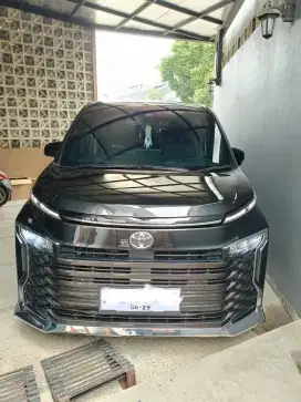Voxy 2024 Low KM istimewa